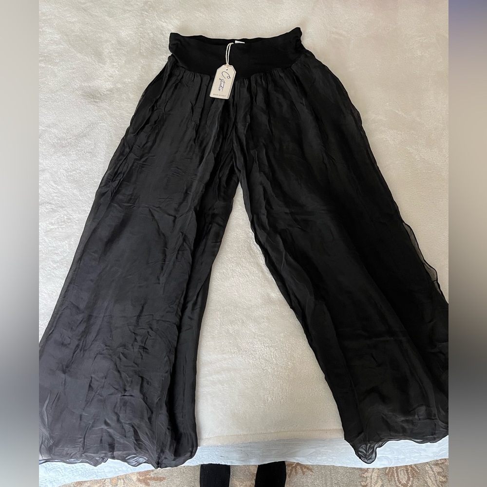 NWT, Unique, European, double layered, wide-legged pants with elastic band